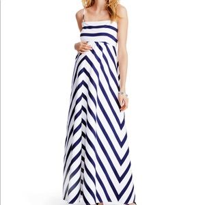 Jessica Simpson maternity long dress